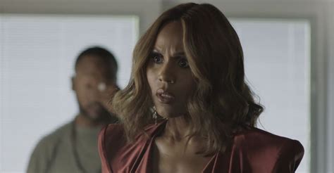 LisaRaye McCoy Breasts Scene in Twice Bitten